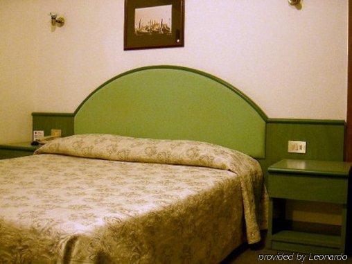Hotel Astoria Venedik Dış mekan fotoğraf