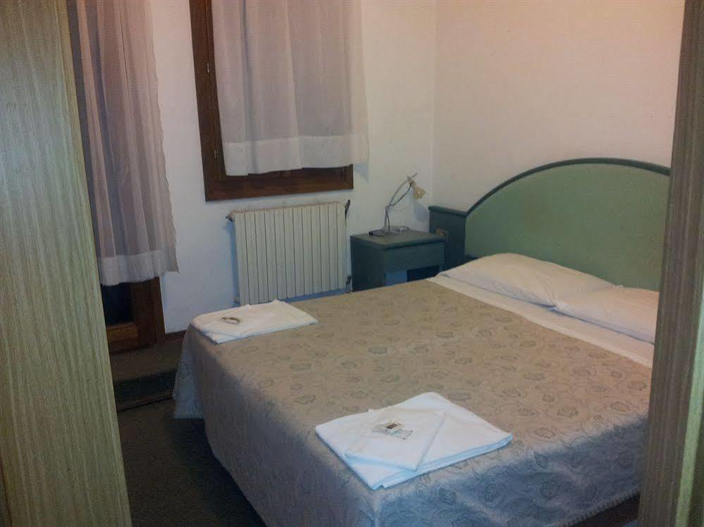 Hotel Astoria Venedik Dış mekan fotoğraf